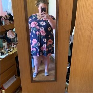 Plus size floral t shirt dress